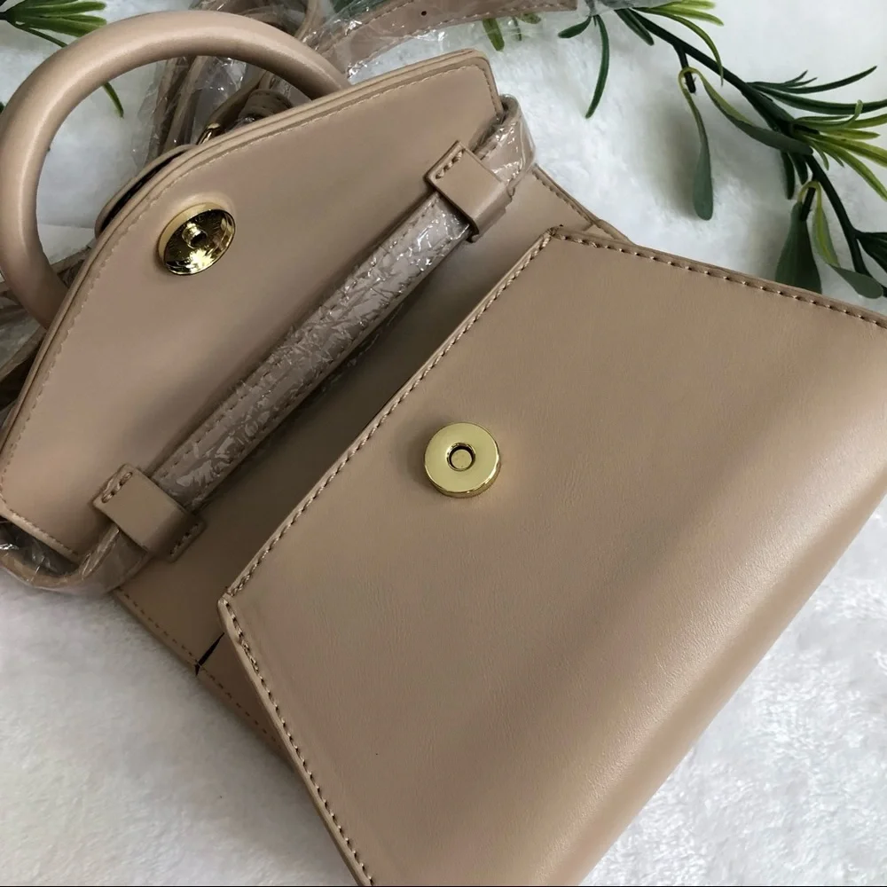 Olivia Miller Lila Crossbody, NWT - Picture 3 of 6